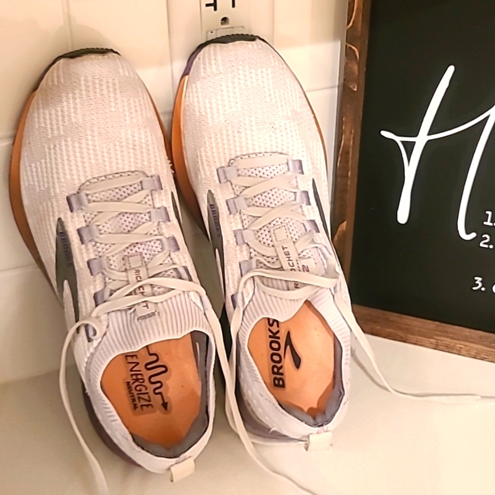Brooks runners